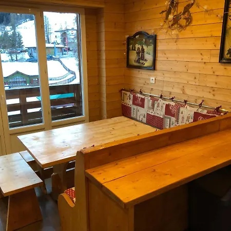 Praloup Bel Style Apartment Uvernet-Fours